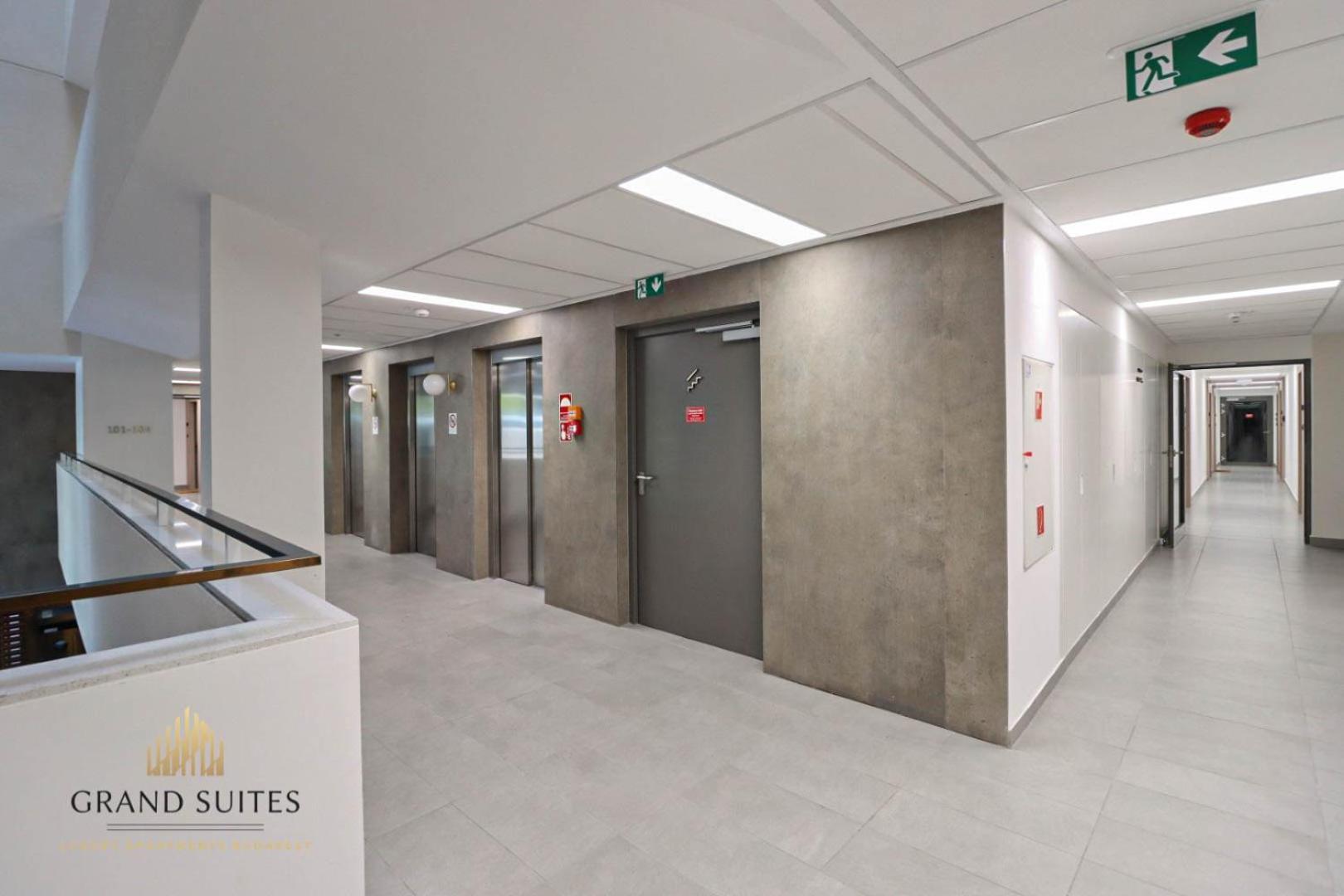 Grand Suites Promenade Budapeste Exterior foto