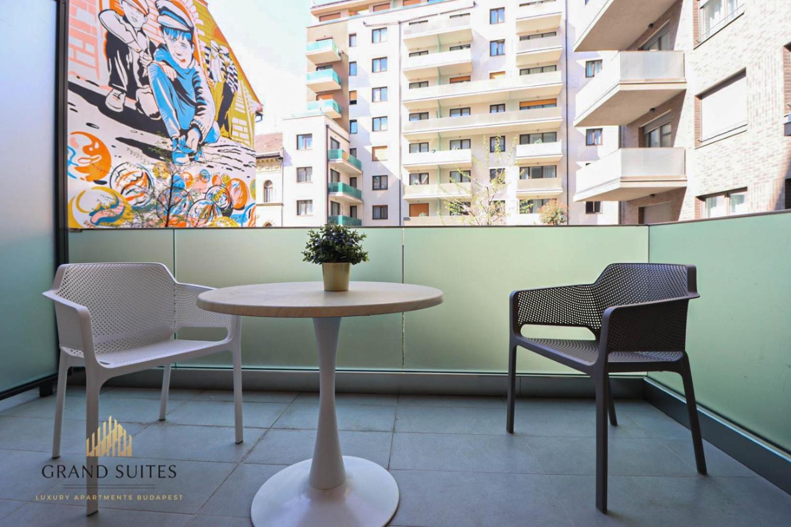 Grand Suites Promenade Budapeste Exterior foto